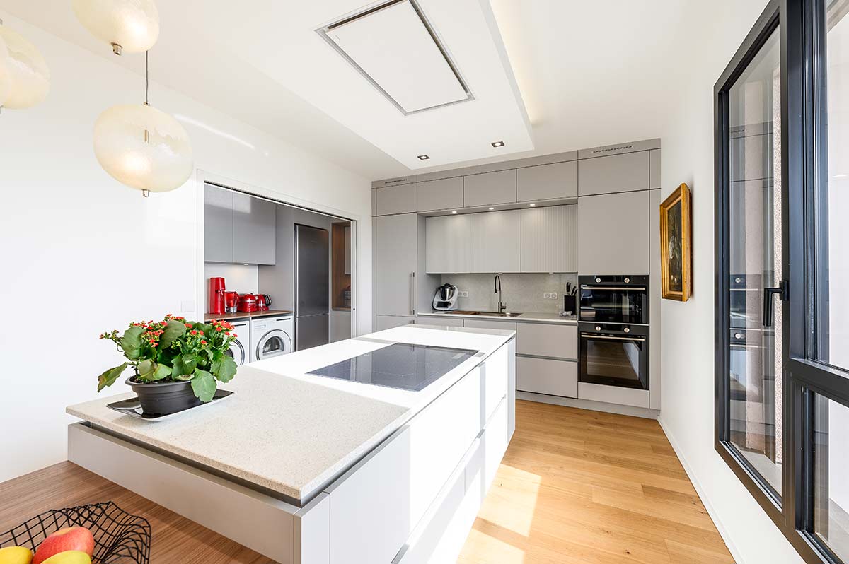 Cuisine sur mesure et agencement intérieur Villefranche-sur-Saône / Lyon.