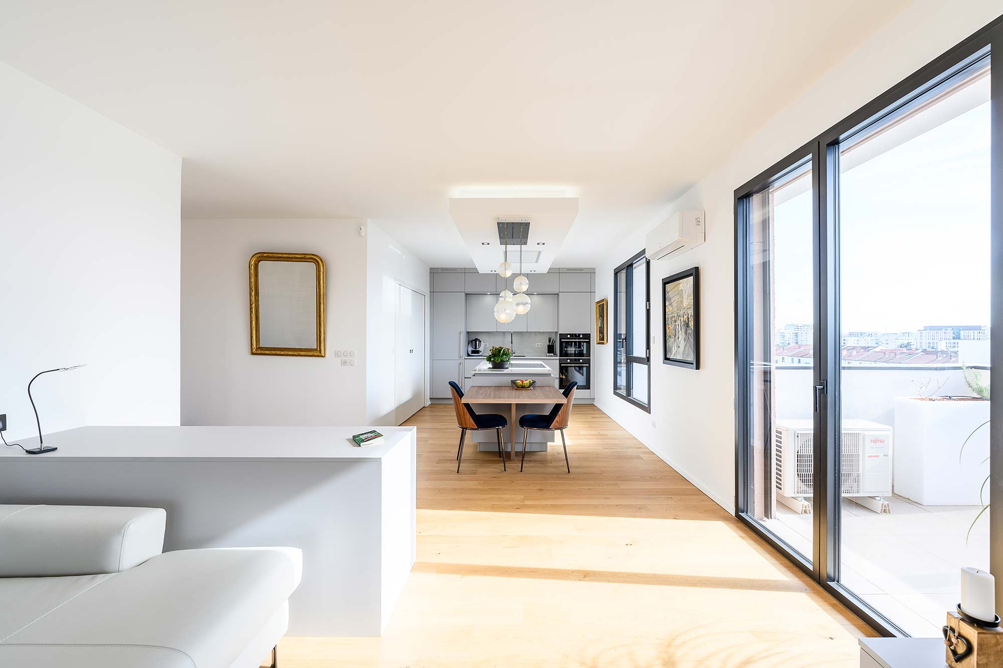 Cuisine de luxe, haut de gamme, appartement à Villefranche / Lyon.